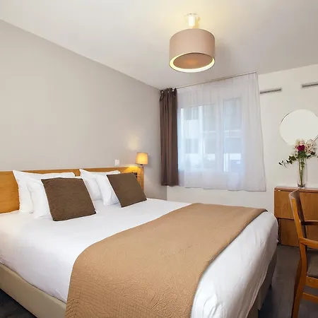Séjours&affaires Charles De Gaulle Appart hôtel