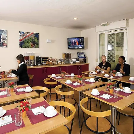 Séjours&affaires Charles De Gaulle Appart hôtel